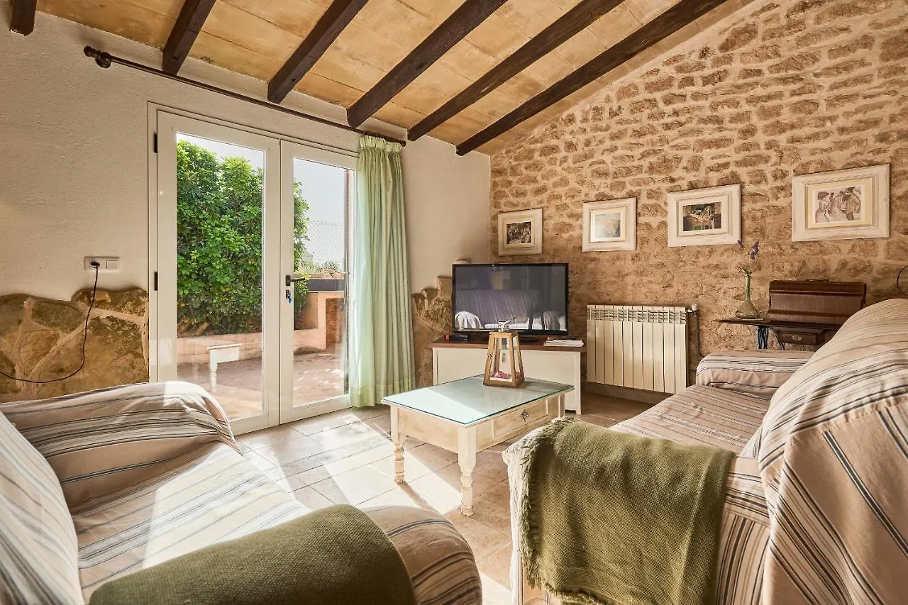 Villa Sa Vinya سي سالينيس 0*,  إسبانيا